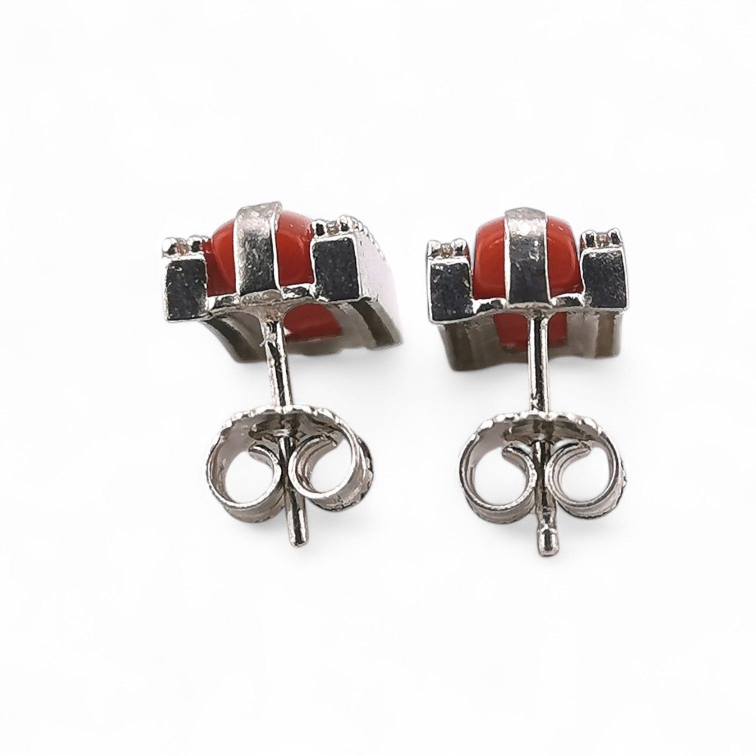 orecchini barrette di corallo rosso naturale con zirconi in argento 925