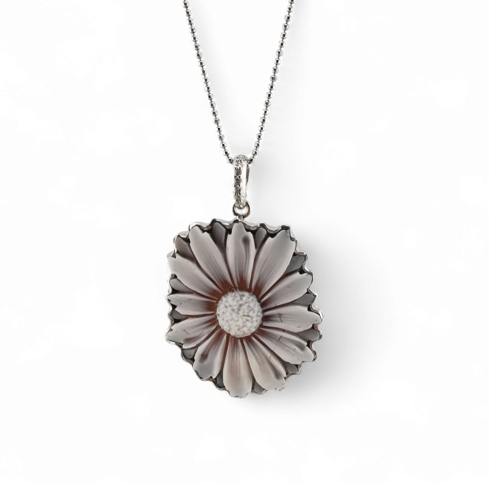 collana con ciondolo cammeo sardonico Margherita in argento 925 rodiato