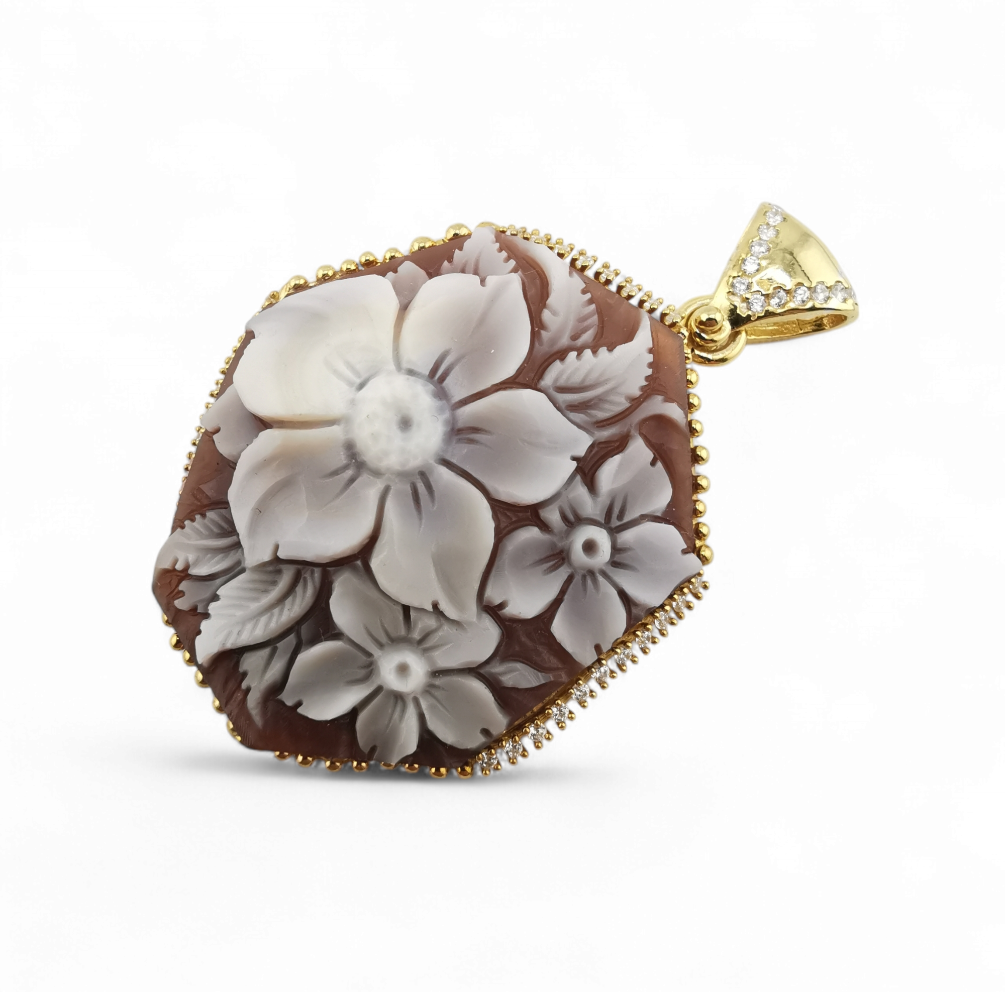 Collana con ciondolo cammeo sardonico FIORI in argento 925 gold