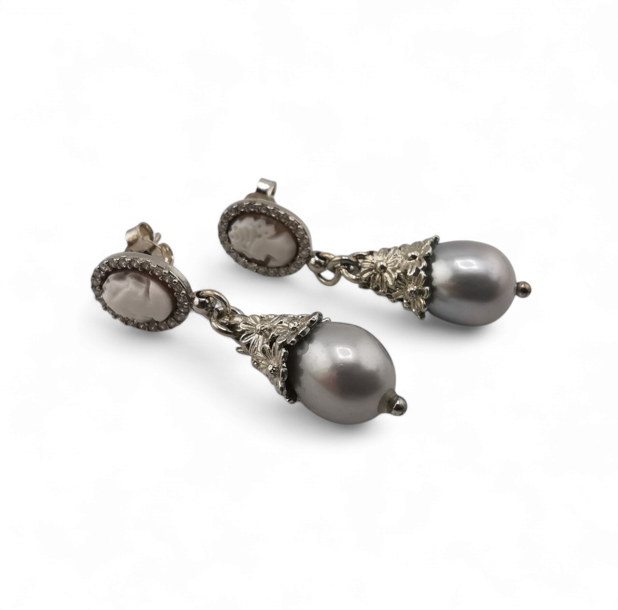 orecchini pendenti perle grigie e cammei con zirconi in argento 925 gold o silver